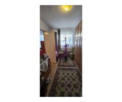 Apartament cu 2 camere de vanzare in Campina, parter - Imagine 4