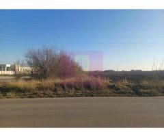 Săbăreni, teren intravilan 8800 mp, pe DJ 602, pretabil hale, depozite