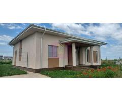 Gulia, casă nouă parter 4 camere, curte 514 mp - Imagine 2
