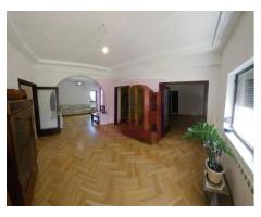 Apartament 4 camere Calea Mosilor complet renovat
